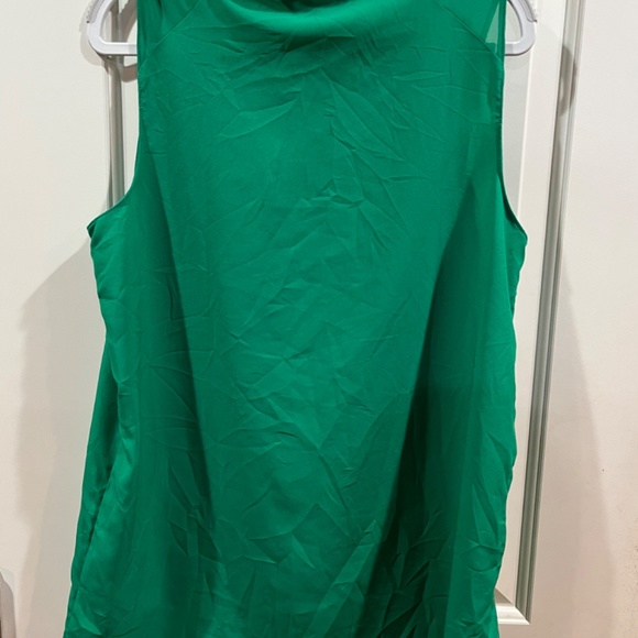 Top - Picture 2 of 3